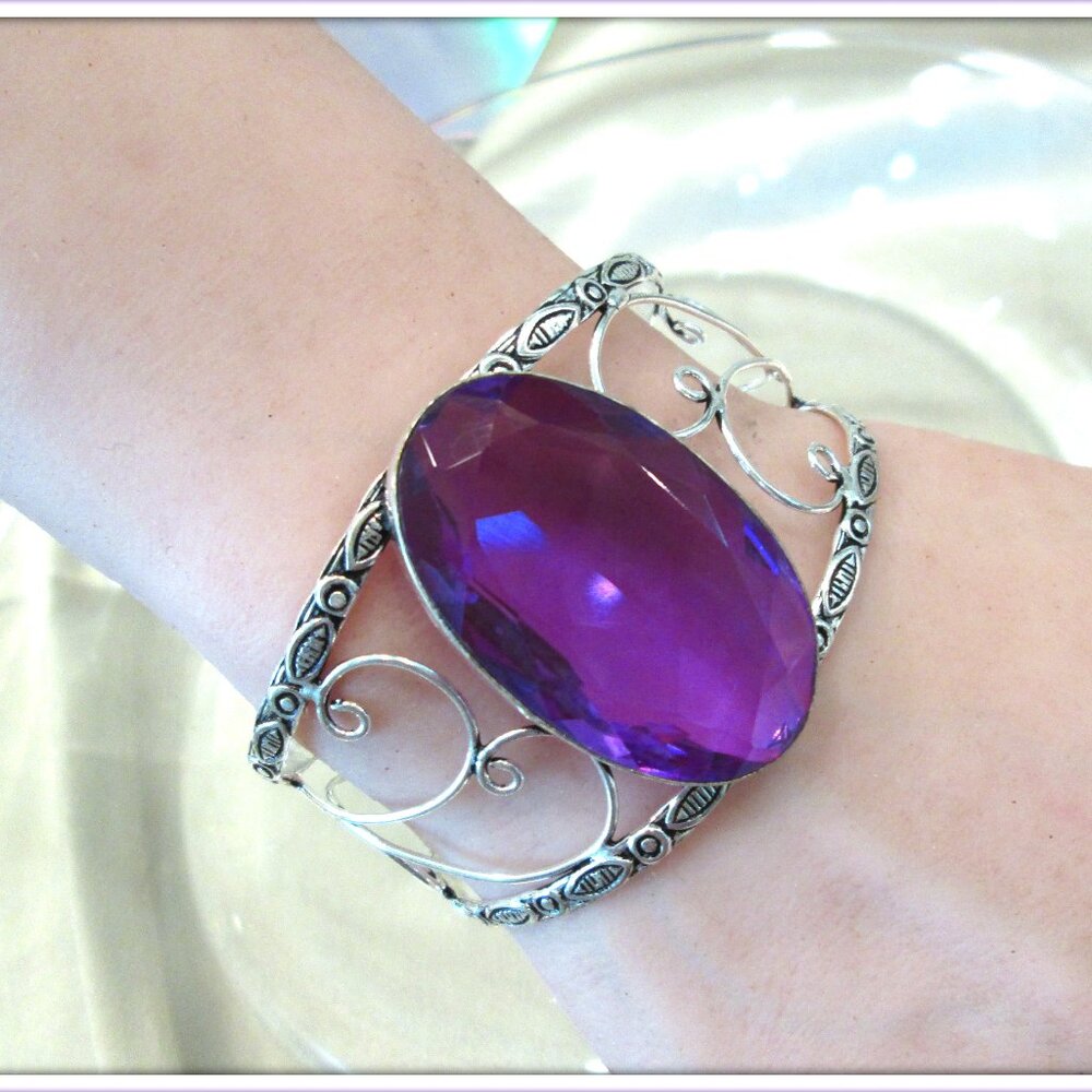 Alexandrite oval cut labcreated gem Stone High Quality ladies silver bracelet
